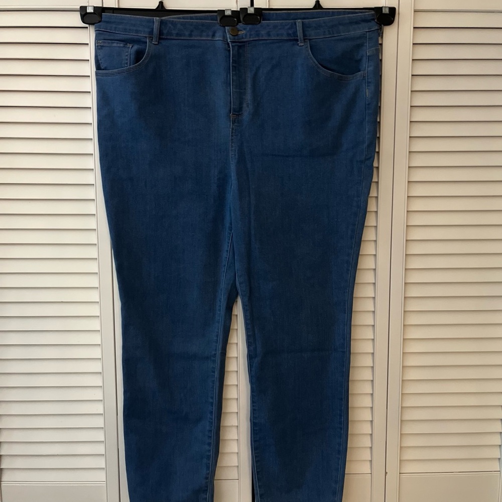 Logo Lori Goldstein 24W Dark Blue Jeans.Pull on stretch.Long pants.